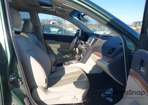 2013 Subaru Outback 2.5I Limited из США, поврежденный, VIN 4S4BRCKC6D3252990